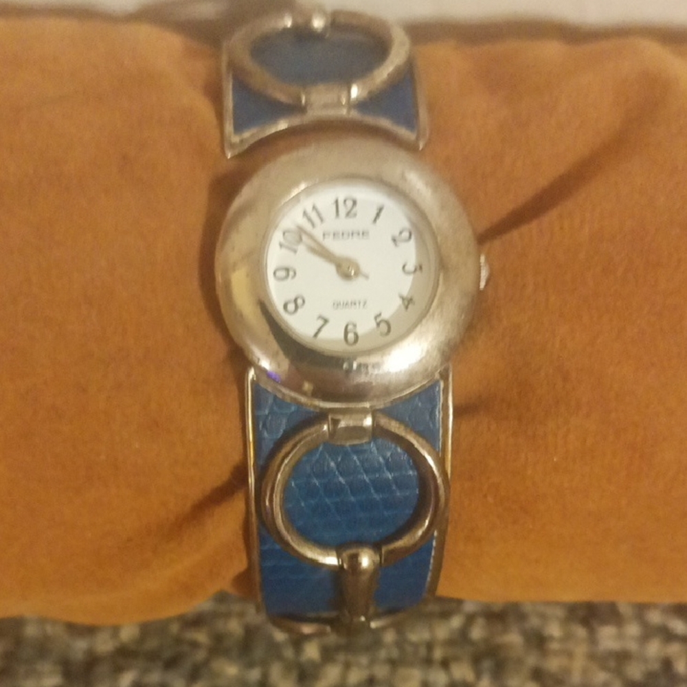 Pedro Vintage derby Style  Silver Watch with Blue Leather  Strap